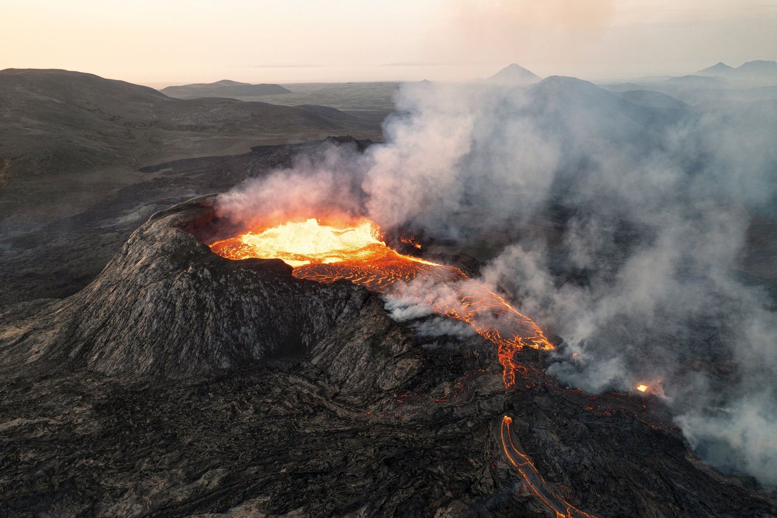 Activite sismique et volcanique dans la peninsule de Reykjanes